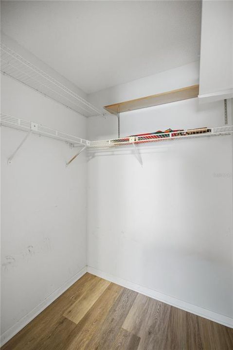For Sale: $254,900 (3 beds, 2 baths, 1409 Square Feet)