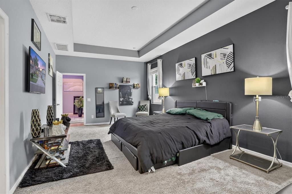 En Venta: $364,990 (3 camas, 2 baños, 2076 Pies cuadrados)