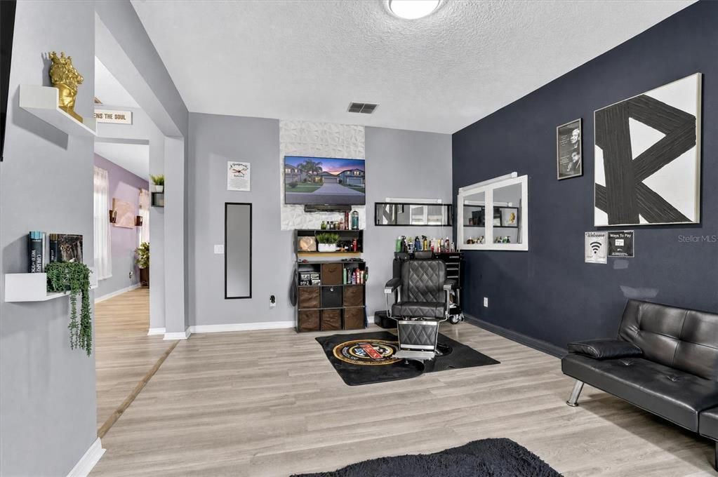 En Venta: $364,990 (3 camas, 2 baños, 2076 Pies cuadrados)