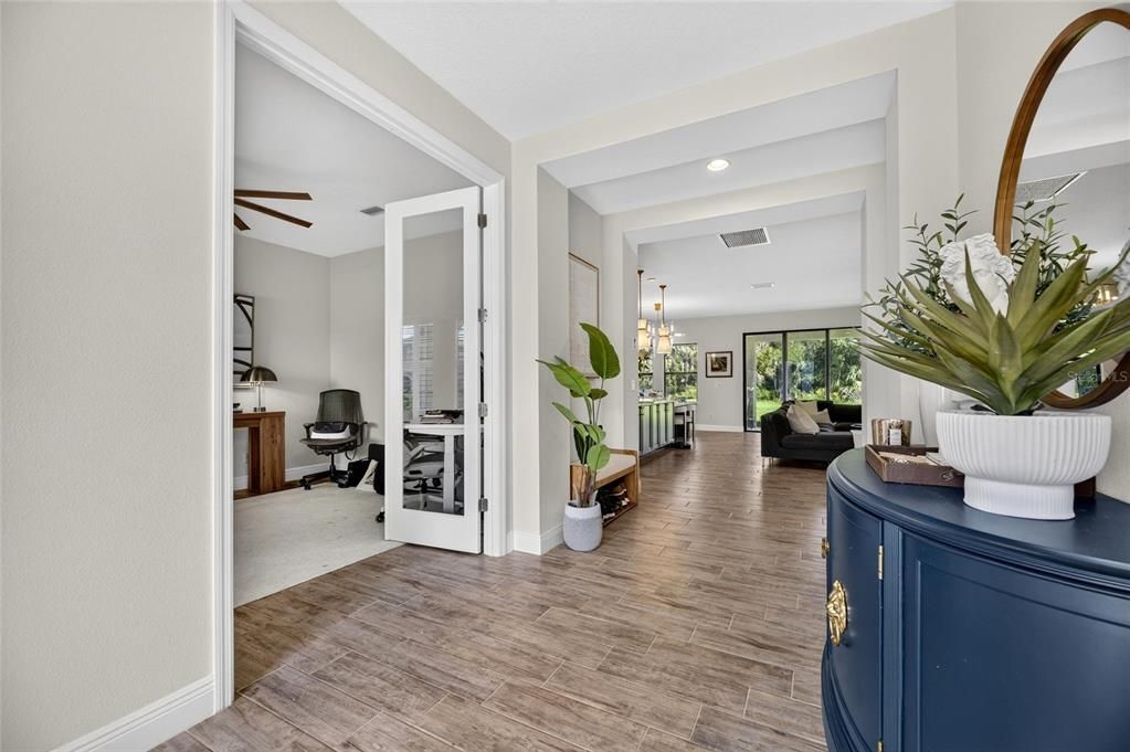En Venta: $720,000 (5 camas, 4 baños, 3597 Pies cuadrados)