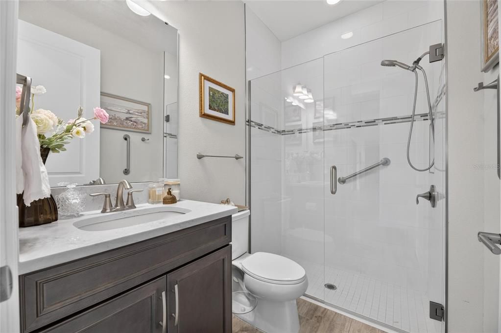 En Venta: $720,000 (5 camas, 4 baños, 3597 Pies cuadrados)