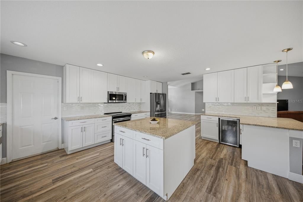 For Sale: $429,000 (4 beds, 3 baths, 3029 Square Feet)