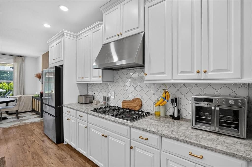 For Sale: $1,149,000 (5 beds, 4 baths, 3519 Square Feet)