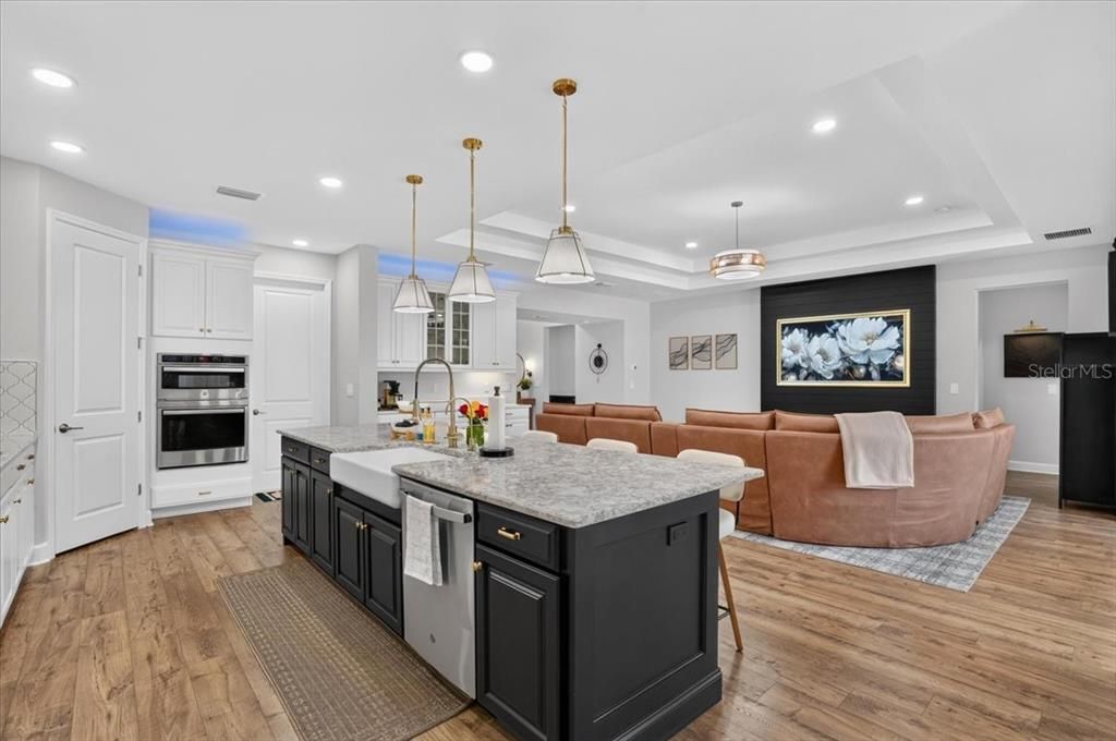 For Sale: $1,149,000 (5 beds, 4 baths, 3519 Square Feet)