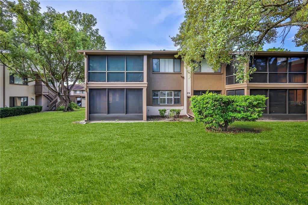 For Sale: $137,400 (2 beds, 2 baths, 1144 Square Feet)
