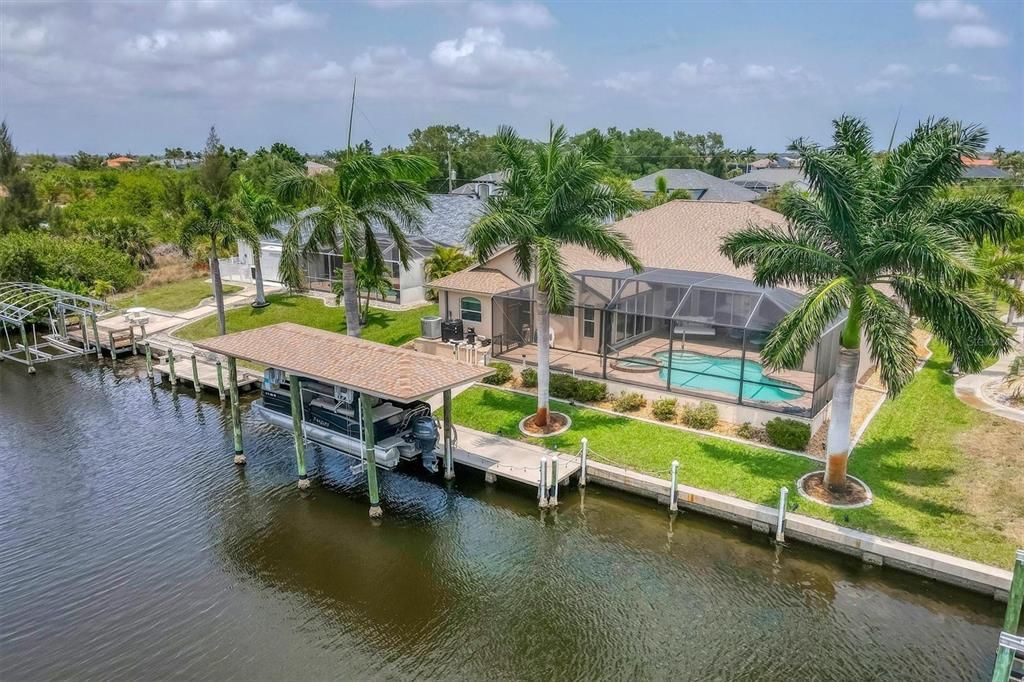 En Venta: $779,900 (3 camas, 2 baños, 2492 Pies cuadrados)