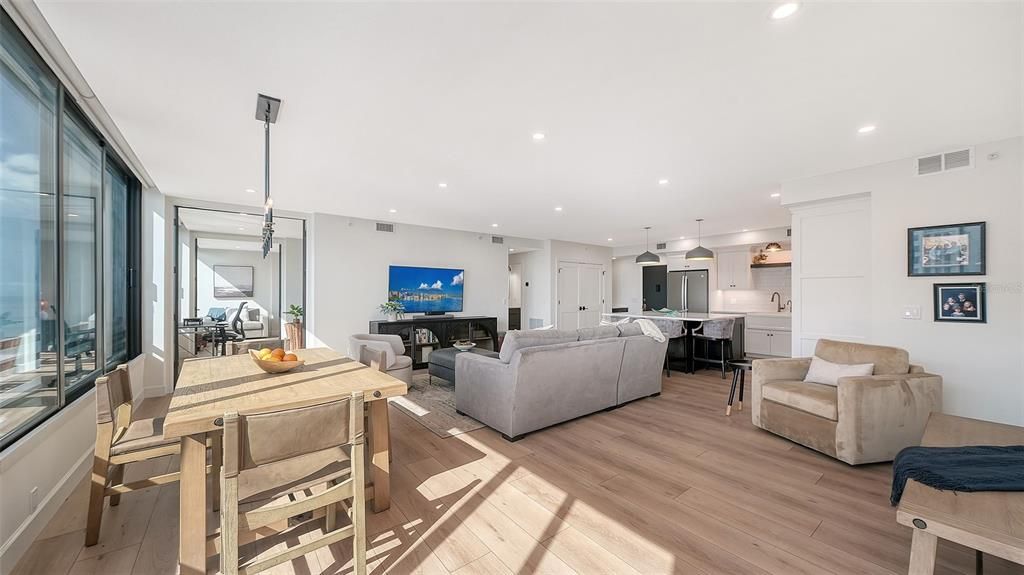 For Sale: $1,900,000 (3 beds, 3 baths, 1982 Square Feet)