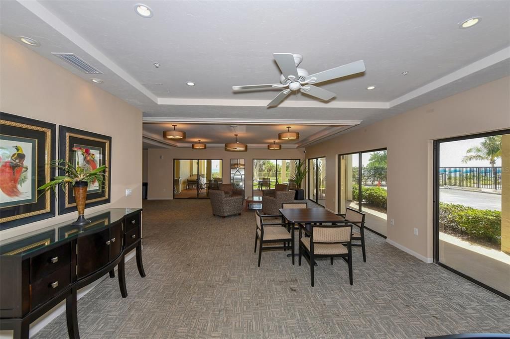 For Sale: $1,900,000 (3 beds, 3 baths, 1982 Square Feet)