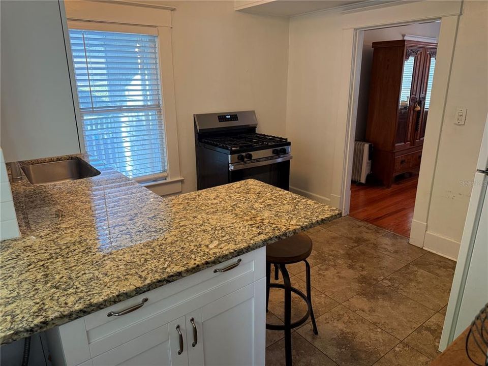 En Venta: $484,990 (3 camas, 1 baños, 1288 Pies cuadrados)