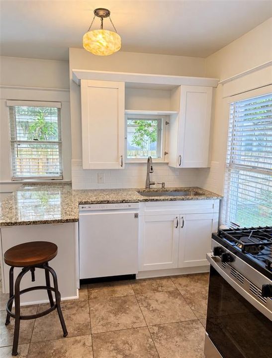 En Venta: $484,990 (3 camas, 1 baños, 1288 Pies cuadrados)