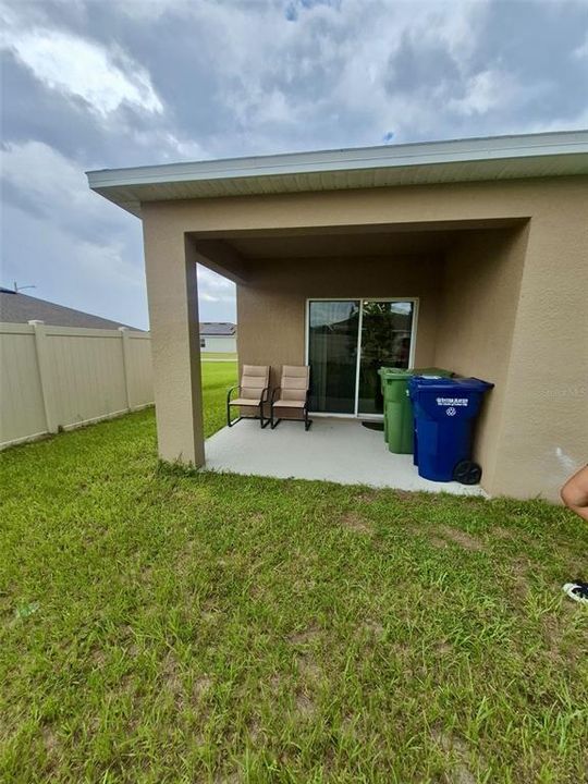 For Sale: $329,999 (4 beds, 2 baths, 1867 Square Feet)