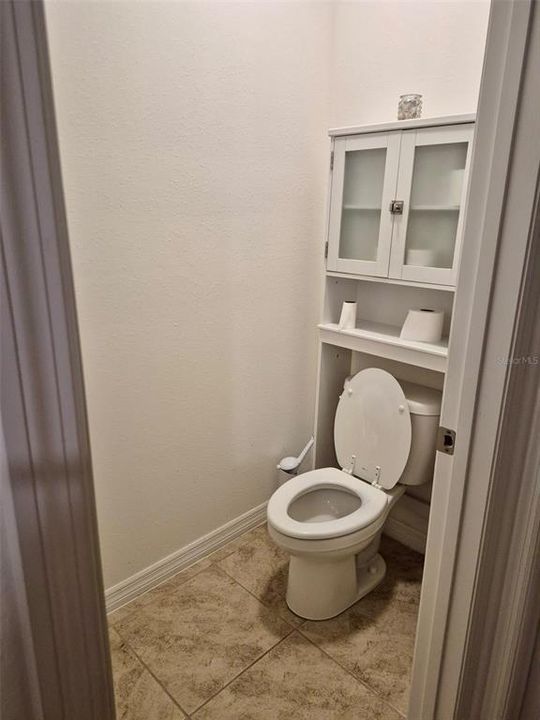 For Sale: $329,999 (4 beds, 2 baths, 1867 Square Feet)