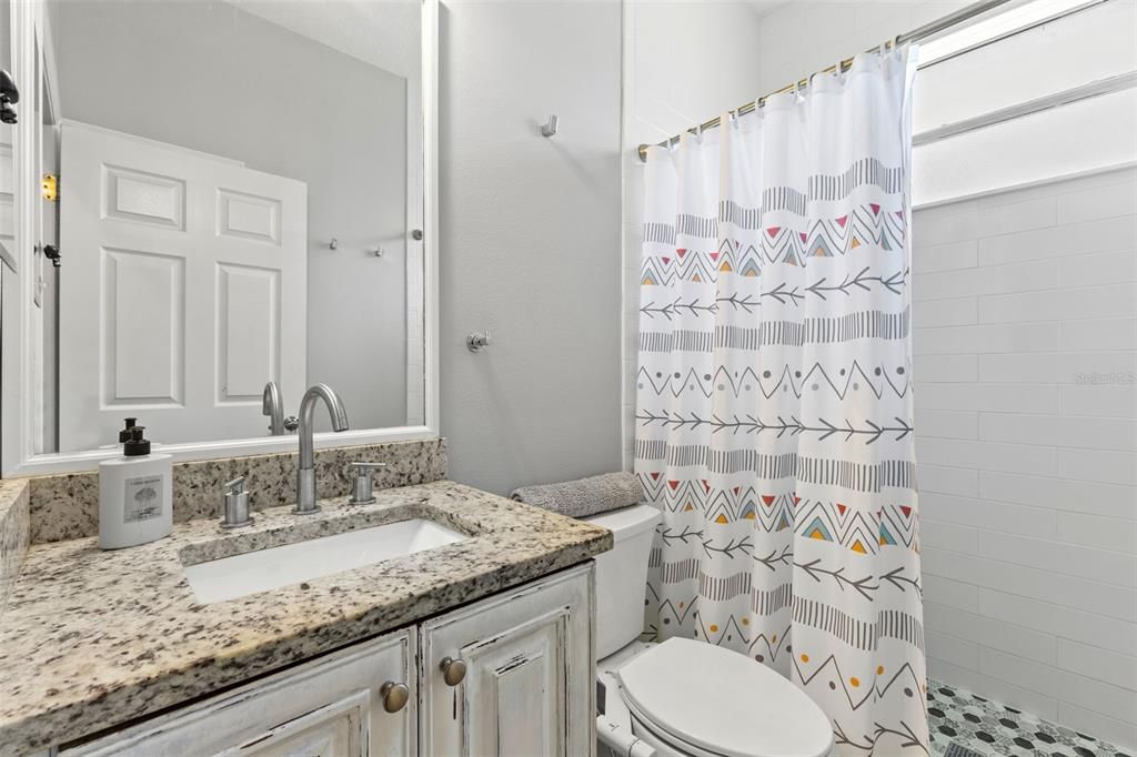 En Venta: $549,000 (4 camas, 2 baños, 1722 Pies cuadrados)