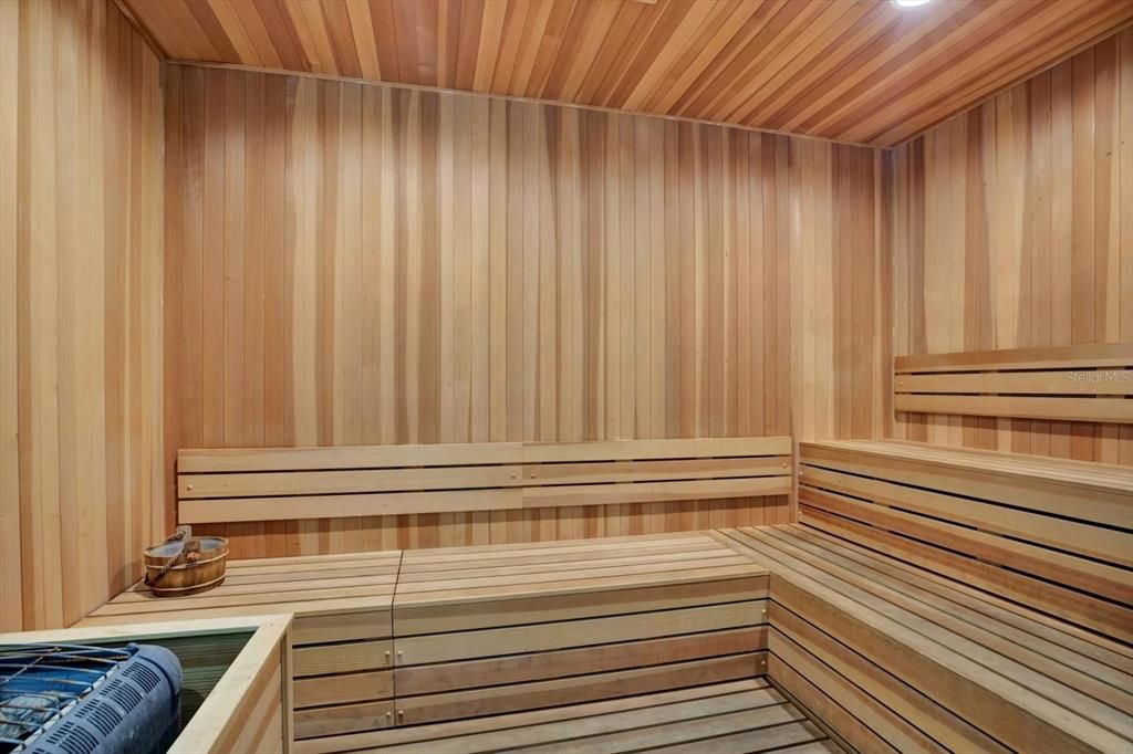 En Venta: $1,090,000 (3 camas, 2 baños, 1960 Pies cuadrados)
