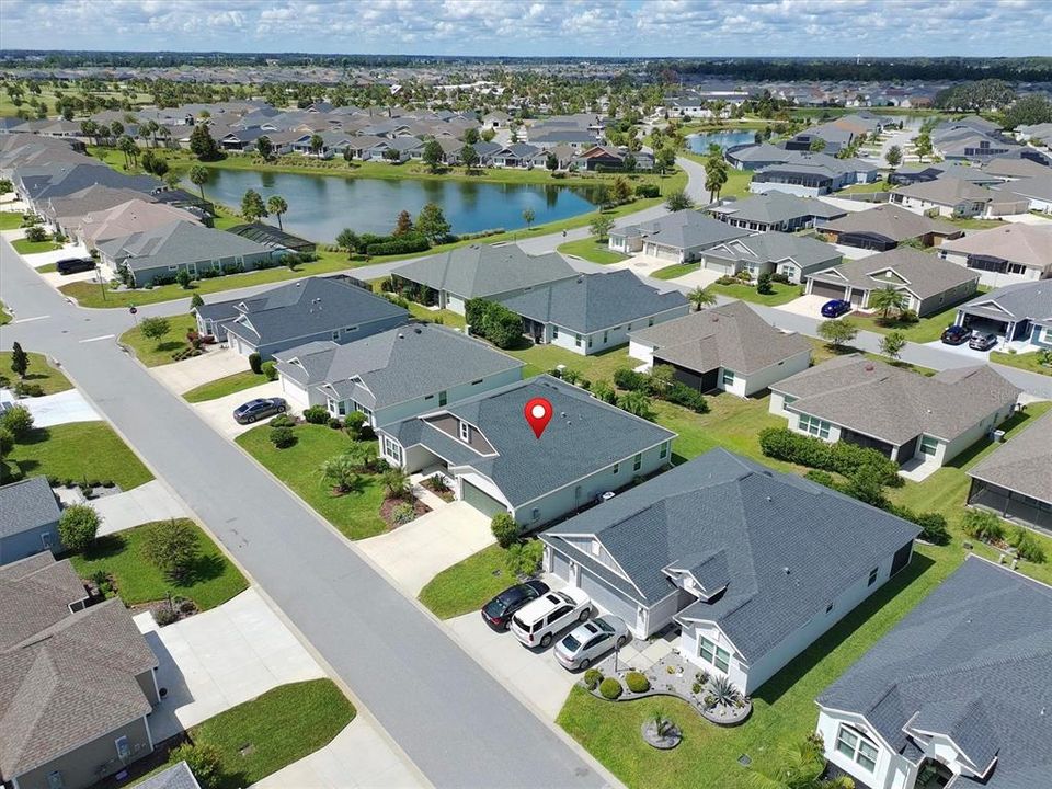 Activo con contrato: $449,900 (4 camas, 2 baños, 2014 Pies cuadrados)