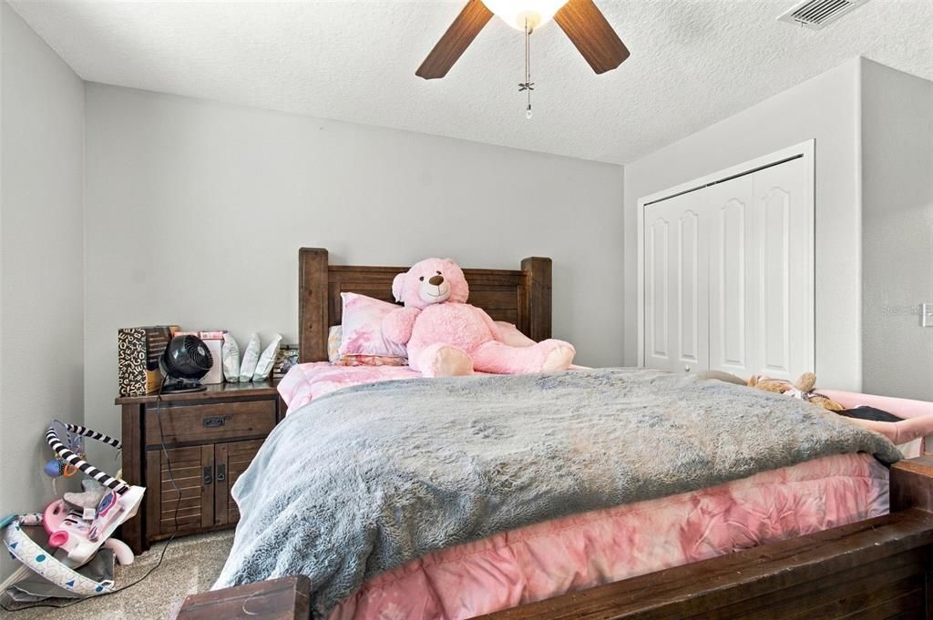 For Sale: $519,000 (5 beds, 3 baths, 3210 Square Feet)