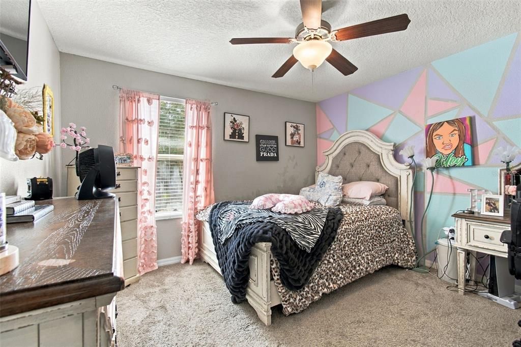 For Sale: $519,000 (5 beds, 3 baths, 3210 Square Feet)