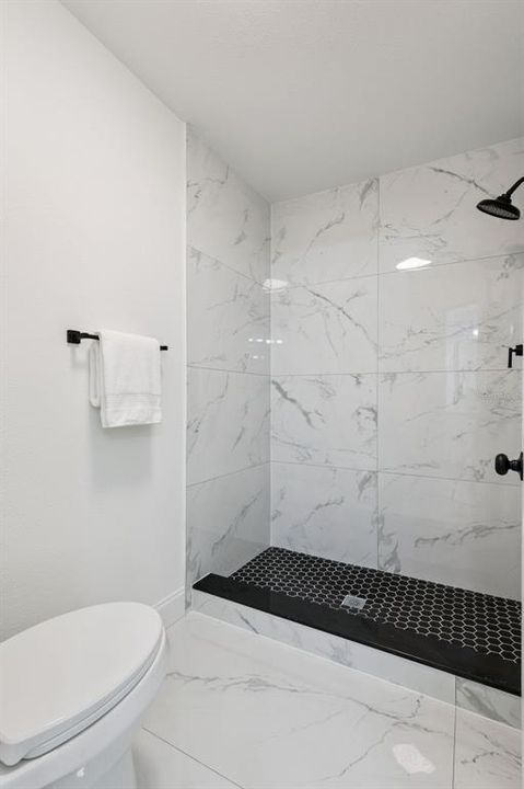 For Sale: $310,000 (3 beds, 2 baths, 1584 Square Feet)