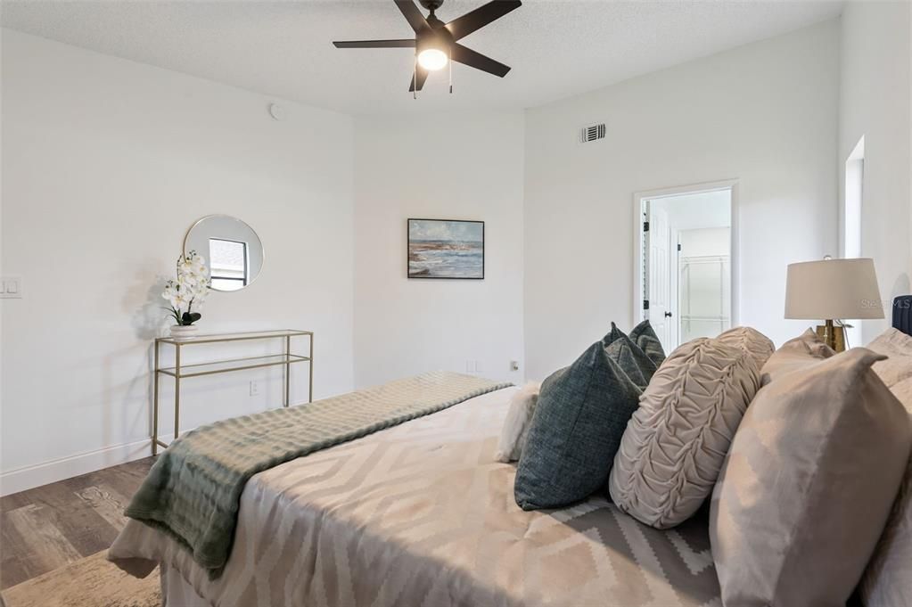 For Sale: $310,000 (3 beds, 2 baths, 1584 Square Feet)