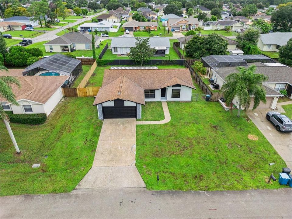 For Sale: $310,000 (3 beds, 2 baths, 1584 Square Feet)