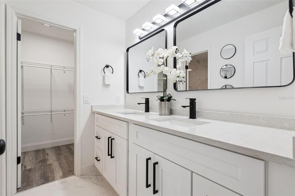 For Sale: $310,000 (3 beds, 2 baths, 1584 Square Feet)