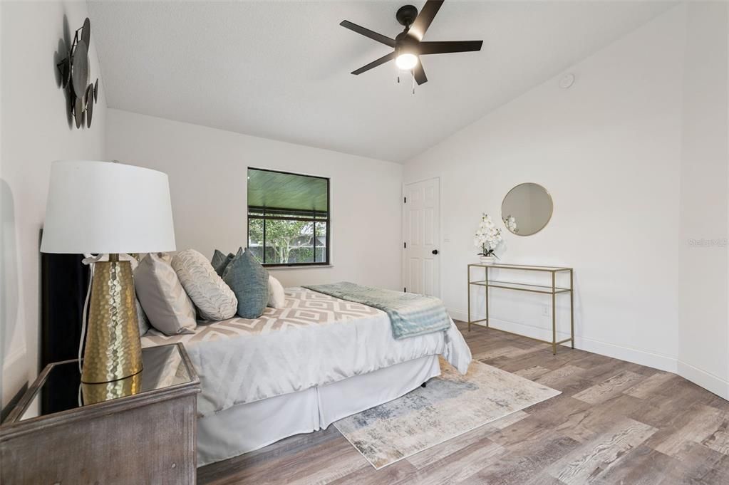 For Sale: $310,000 (3 beds, 2 baths, 1584 Square Feet)