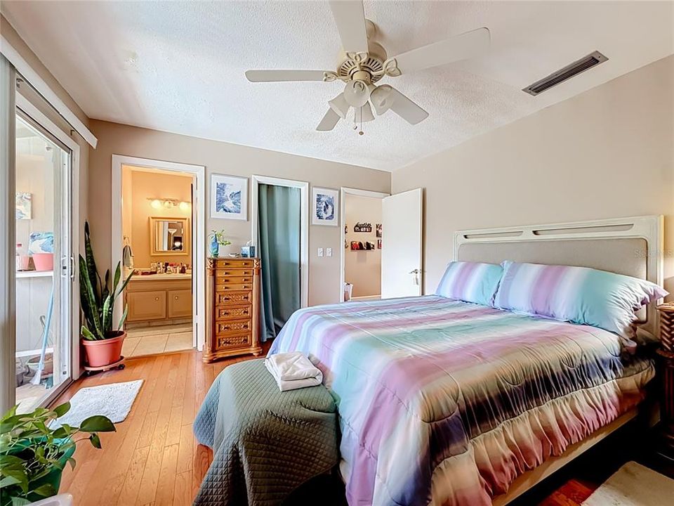 En Venta: $147,000 (2 camas, 2 baños, 1260 Pies cuadrados)