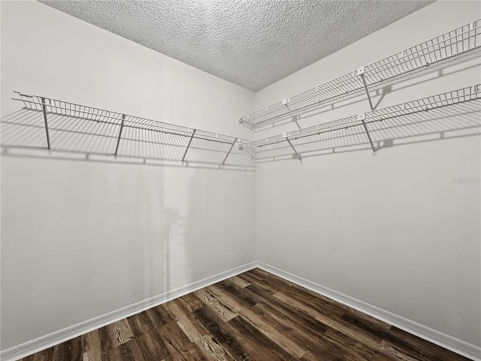 For Rent: $3,245 (3 beds, 2 baths, 2280 Square Feet)