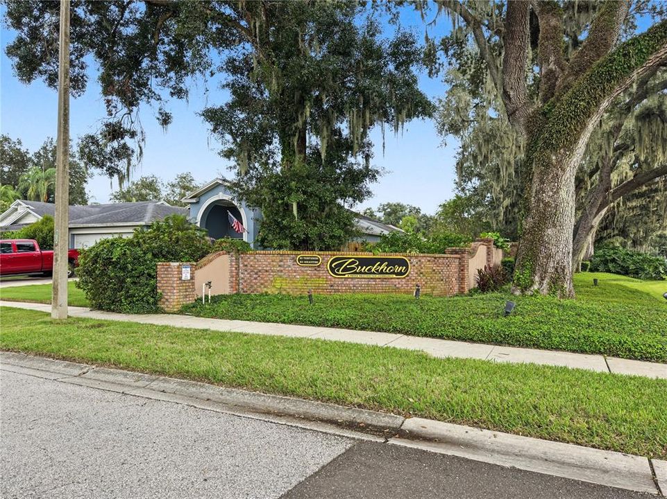 For Rent: $3,245 (3 beds, 2 baths, 2280 Square Feet)