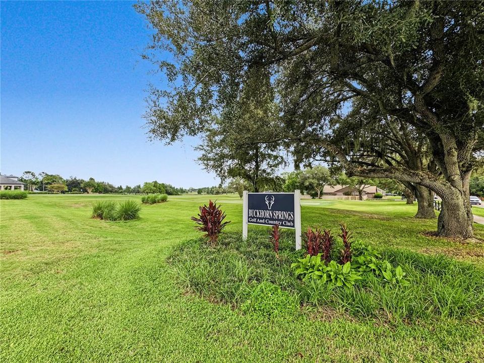 For Rent: $3,245 (3 beds, 2 baths, 2280 Square Feet)