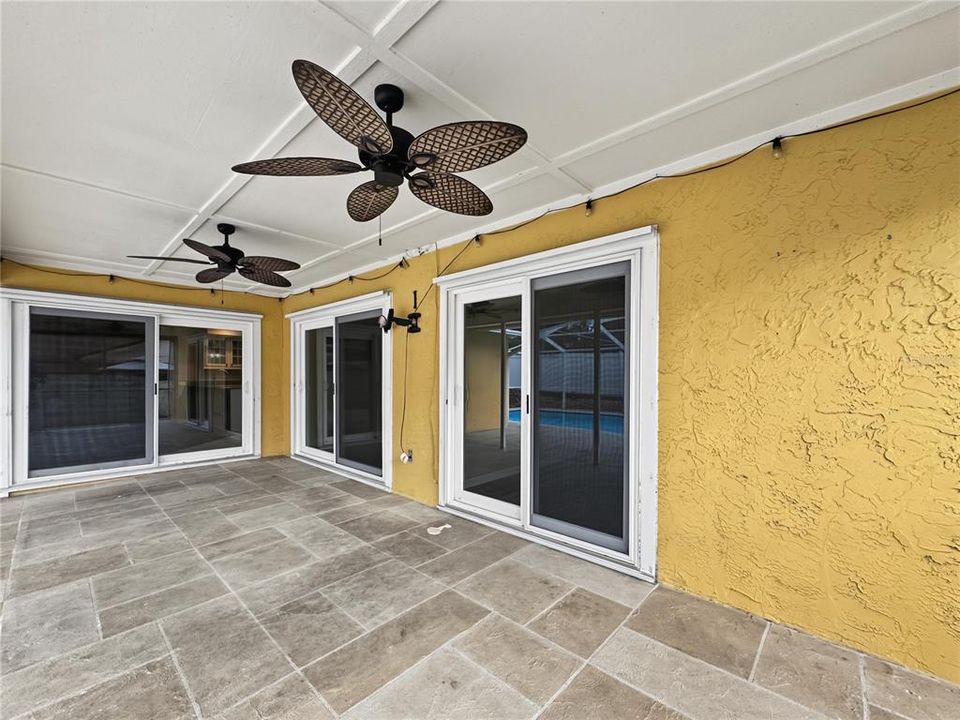 For Rent: $3,245 (3 beds, 2 baths, 2280 Square Feet)