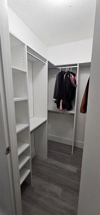 For Rent: $1,500 (2 beds, 1 baths, 867 Square Feet)