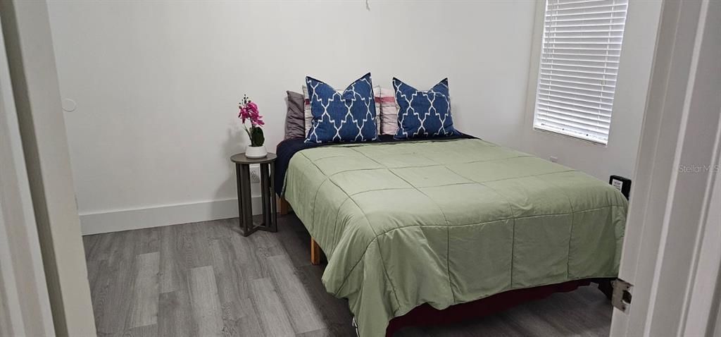 For Rent: $1,500 (2 beds, 1 baths, 867 Square Feet)