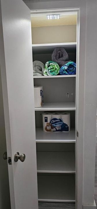 For Rent: $1,500 (2 beds, 1 baths, 867 Square Feet)