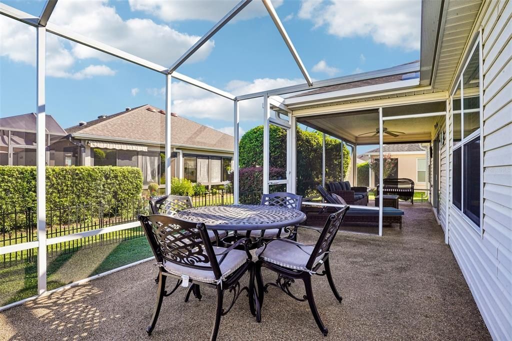 For Sale: $365,000 (3 beds, 2 baths, 1578 Square Feet)
