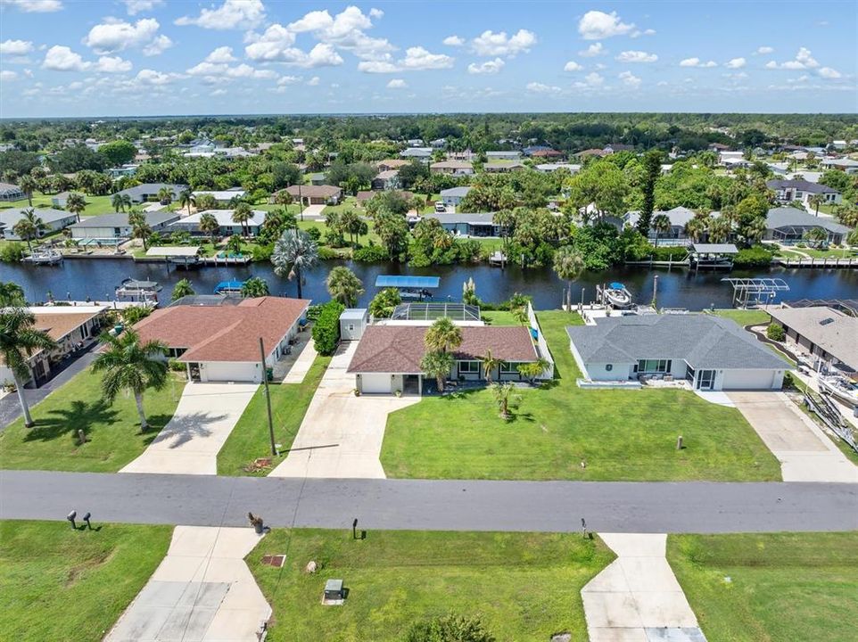 En Venta: $574,900 (3 camas, 2 baños, 1287 Pies cuadrados)