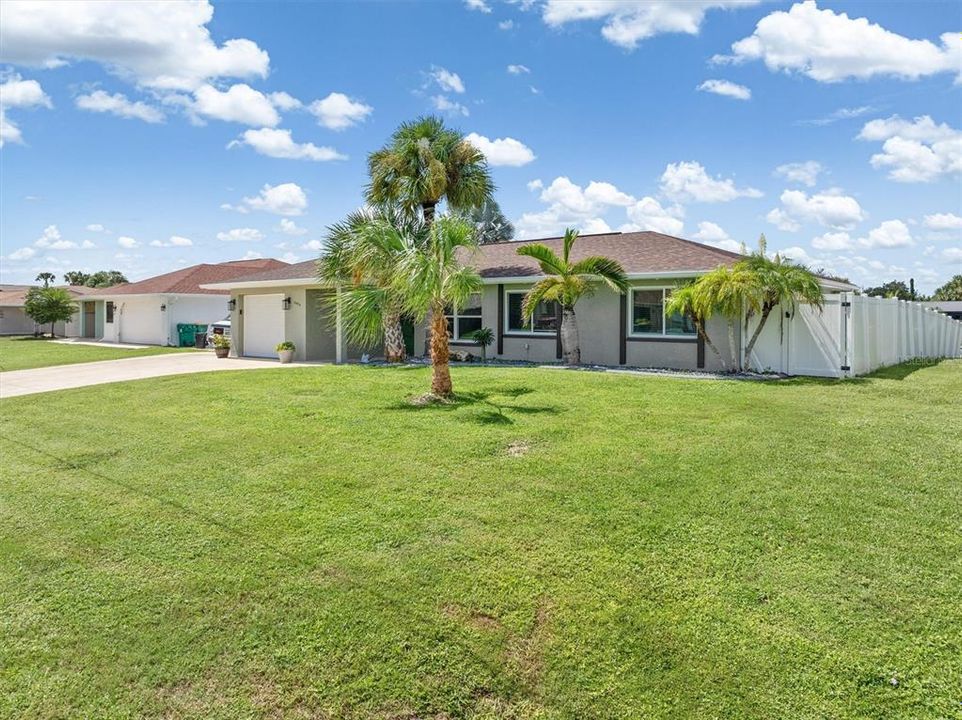 En Venta: $574,900 (3 camas, 2 baños, 1287 Pies cuadrados)
