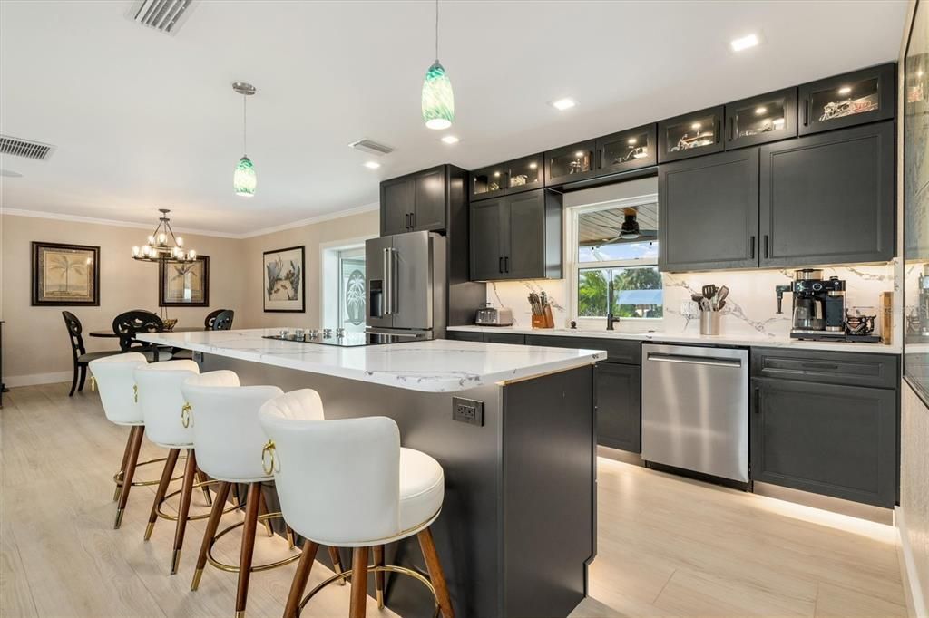 En Venta: $574,900 (3 camas, 2 baños, 1287 Pies cuadrados)