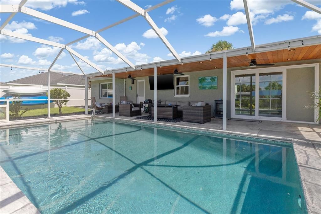 En Venta: $574,900 (3 camas, 2 baños, 1287 Pies cuadrados)