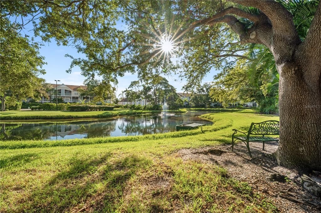For Sale: $299,950 (2 beds, 2 baths, 1224 Square Feet)