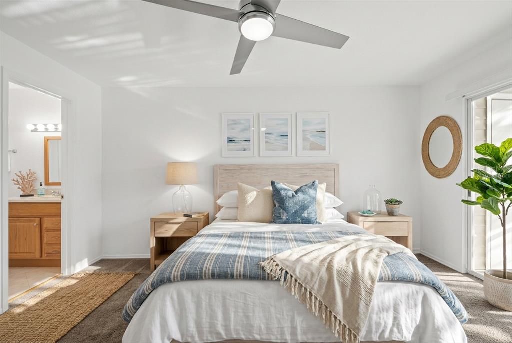 For Sale: $299,950 (2 beds, 2 baths, 1224 Square Feet)
