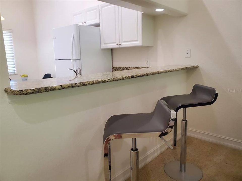 В аренду: $1,400 (2 спален, 2 ванн, 1079 Квадратных фут)