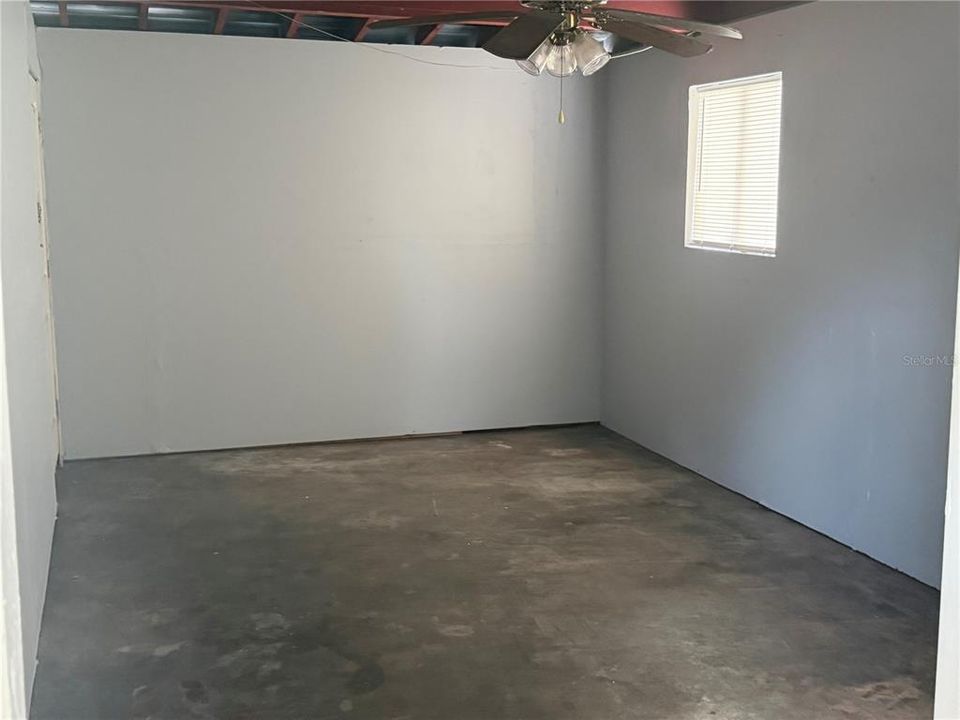 For Rent: $1,900 (3 beds, 2 baths, 1388 Square Feet)