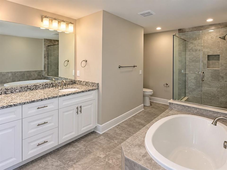 For Rent: $3,100 (3 beds, 2 baths, 1857 Square Feet)