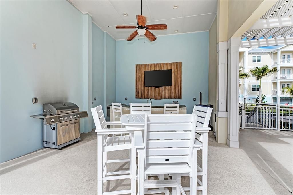 For Rent: $3,100 (3 beds, 2 baths, 1857 Square Feet)