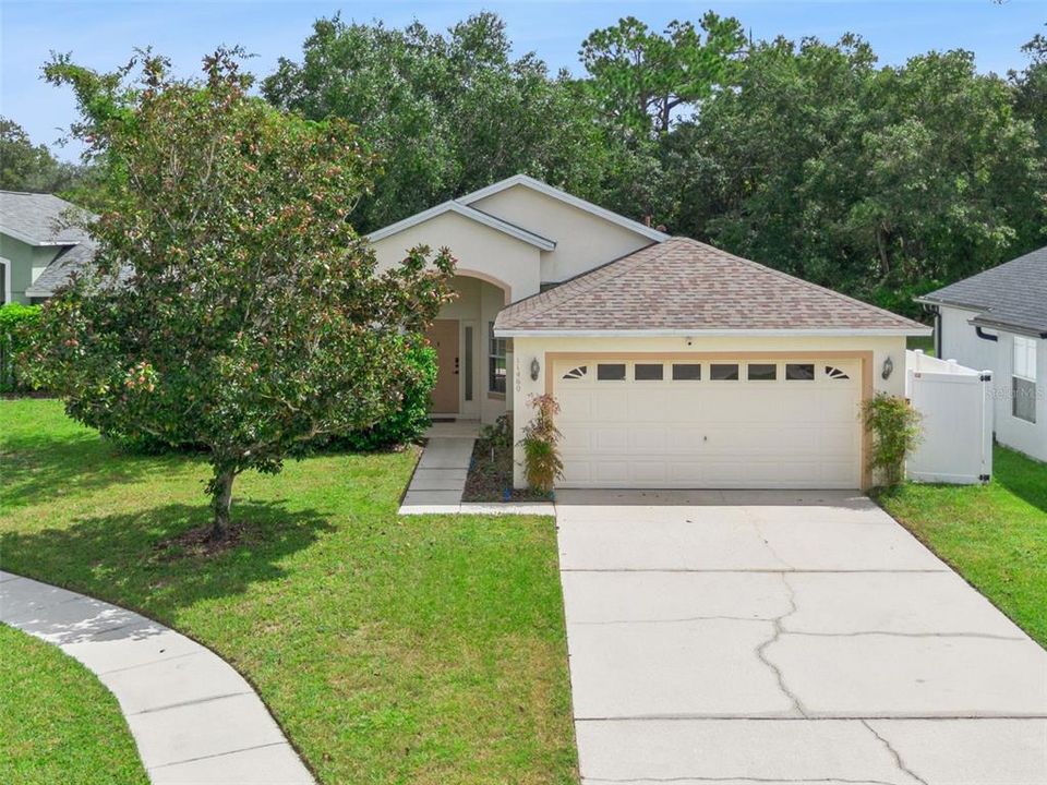 For Sale: $379,900 (3 beds, 2 baths, 1253 Square Feet)