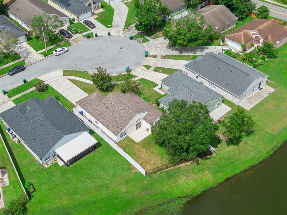 For Sale: $379,900 (3 beds, 2 baths, 1253 Square Feet)