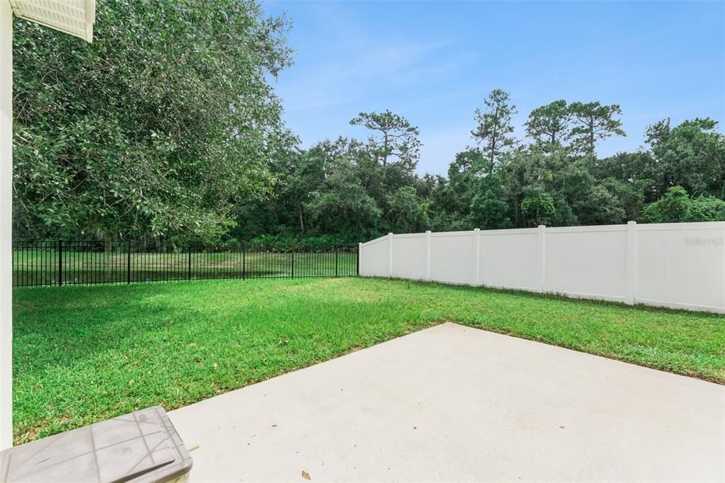 For Sale: $379,900 (3 beds, 2 baths, 1253 Square Feet)
