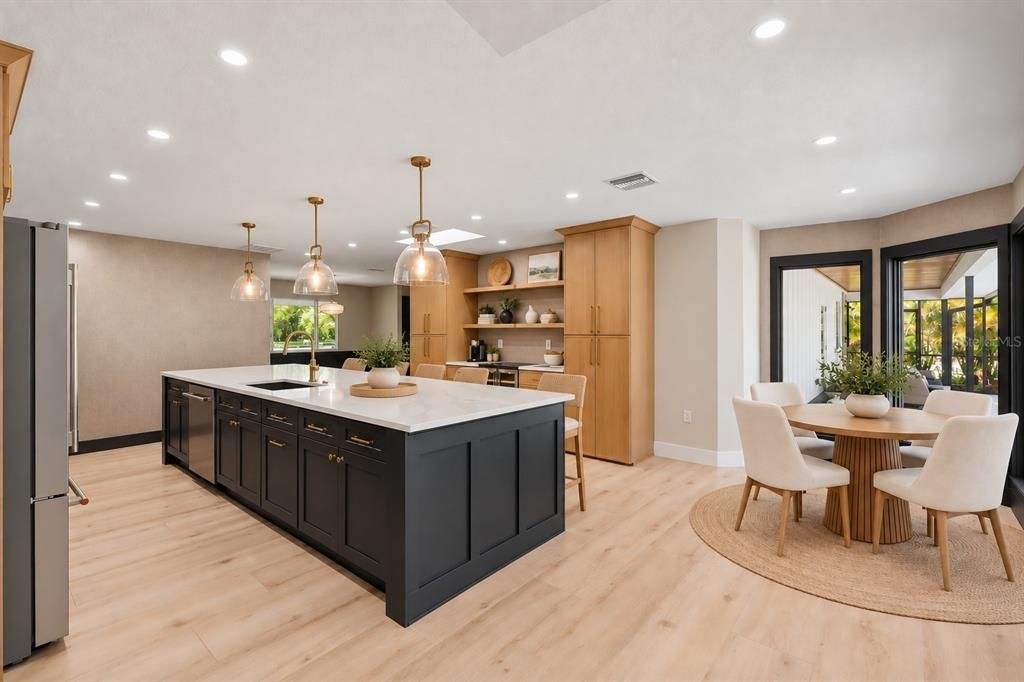 For Sale: $1,325,000 (5 beds, 3 baths, 2879 Square Feet)