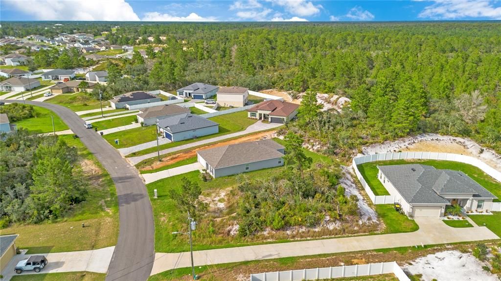На продажу: $53,000 (0.21 acres)